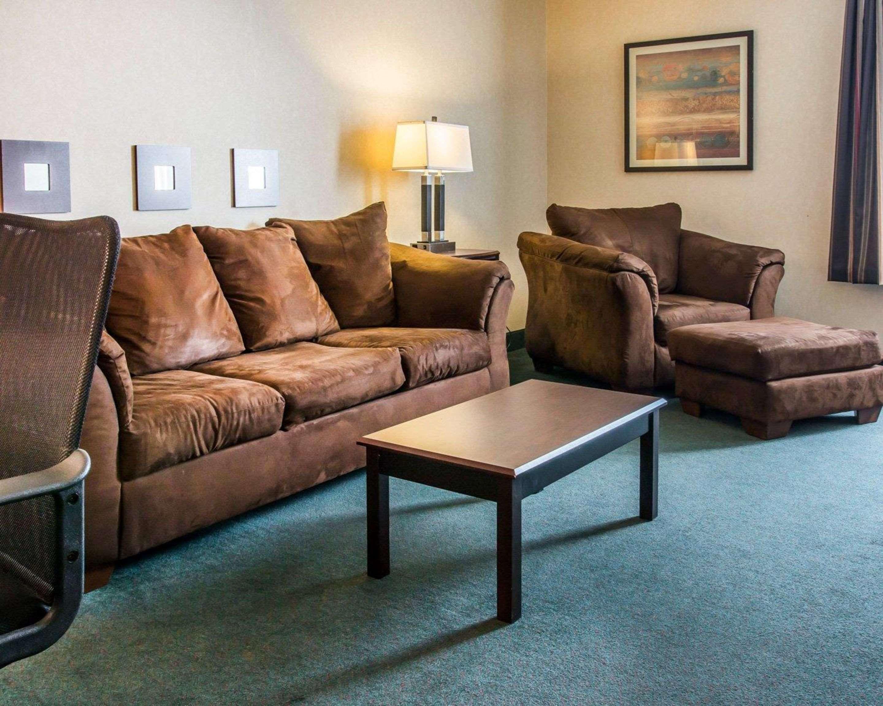 Quality & North Hotel 2*